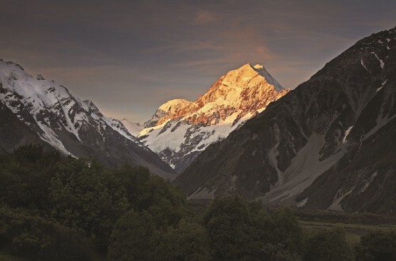 Mount Cook Day Tour - Christchurch to Queenstown 